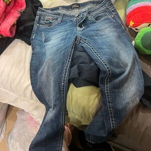 Skinny jeans size small I think